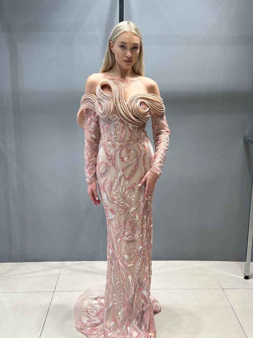 DESIRE GOWN