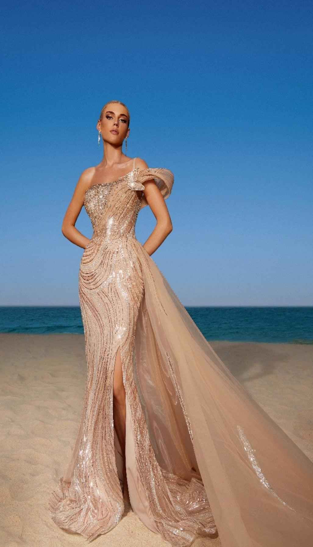 BUTTERFLY GOWN
