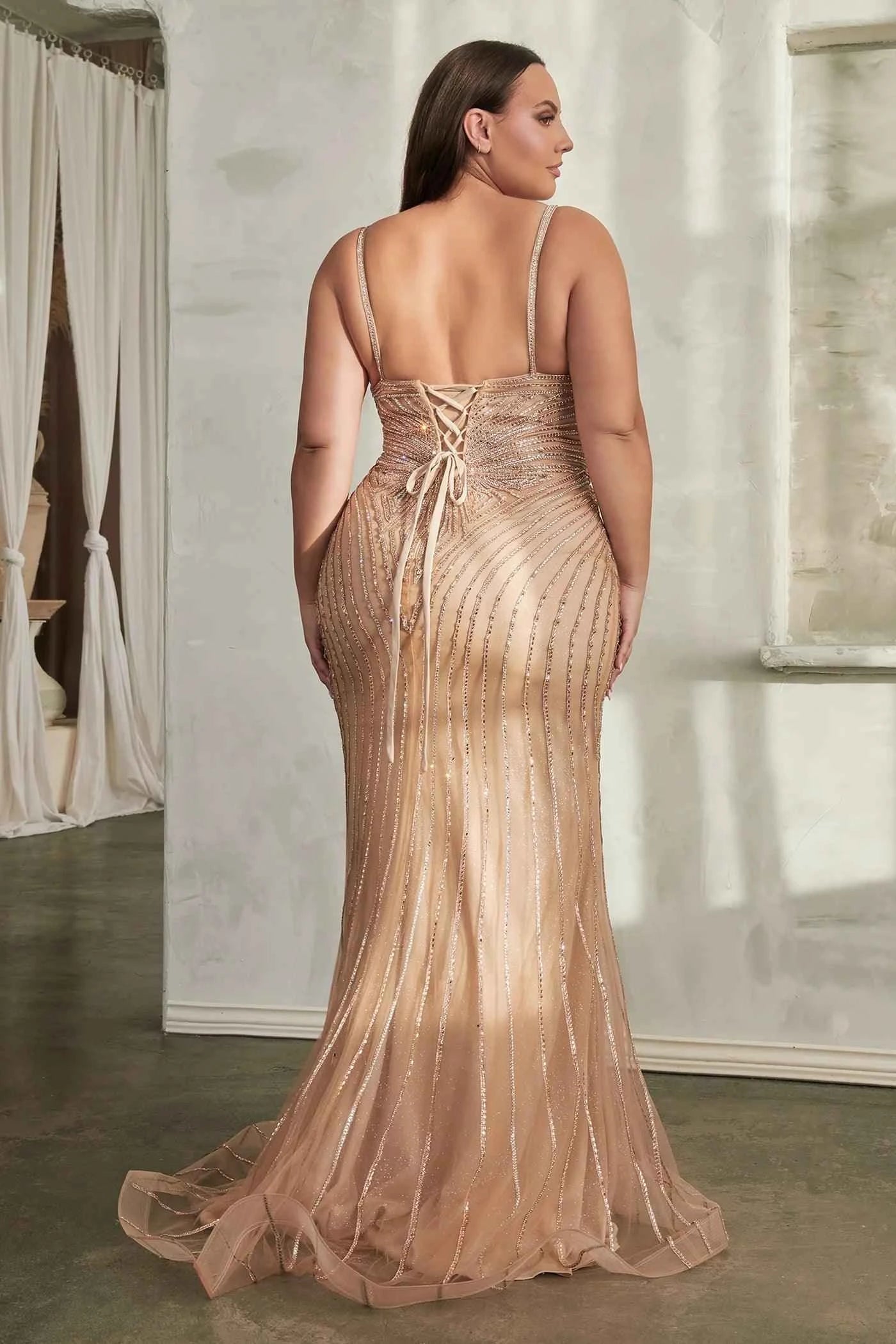 LAMSA GOWN