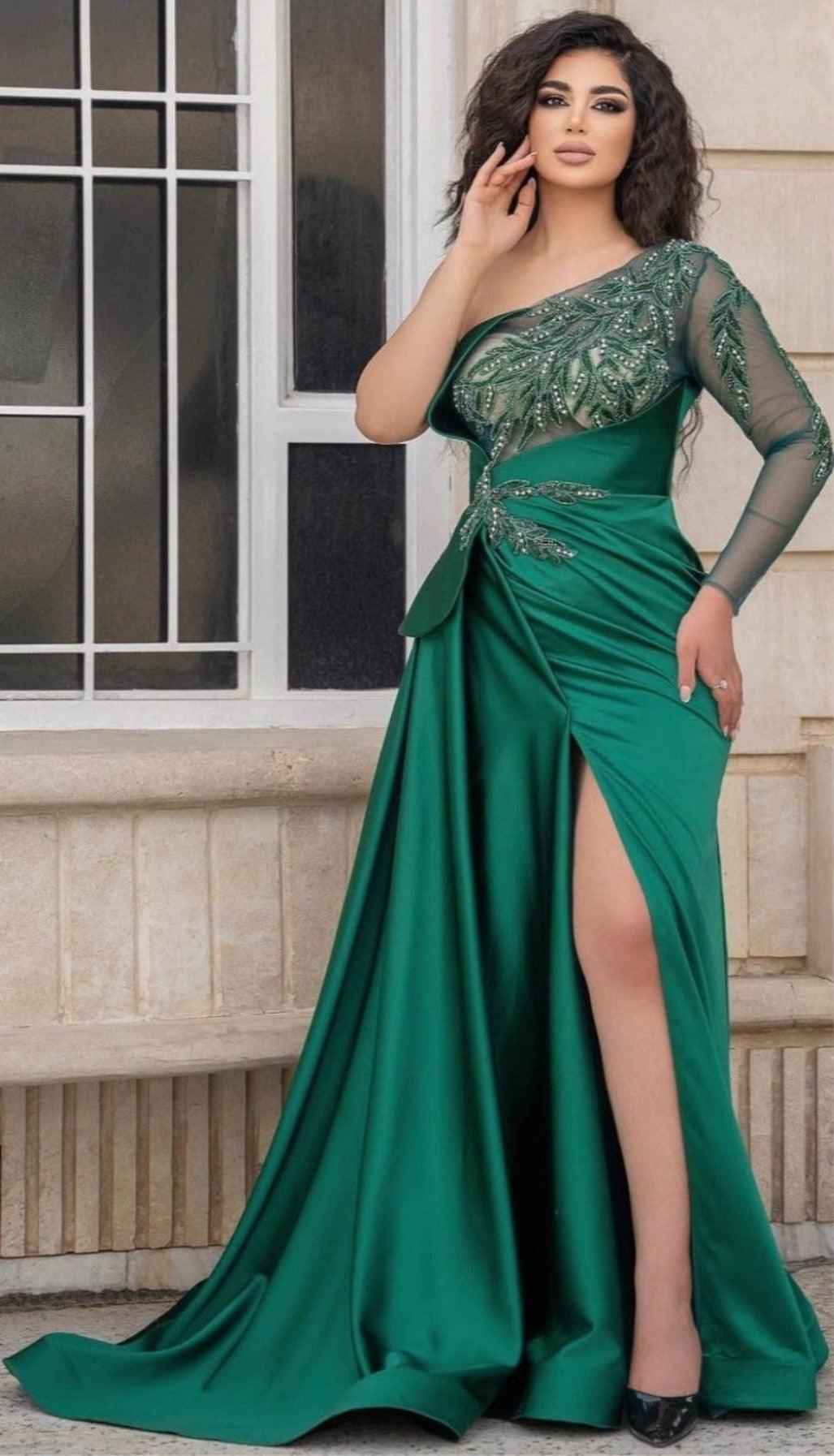 ALANA GOWN