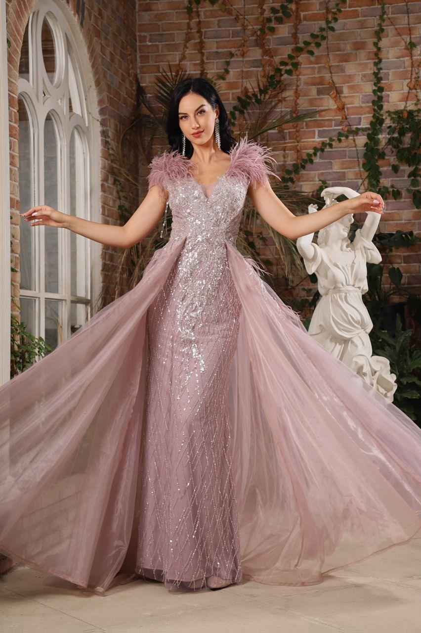 LORA GOWN