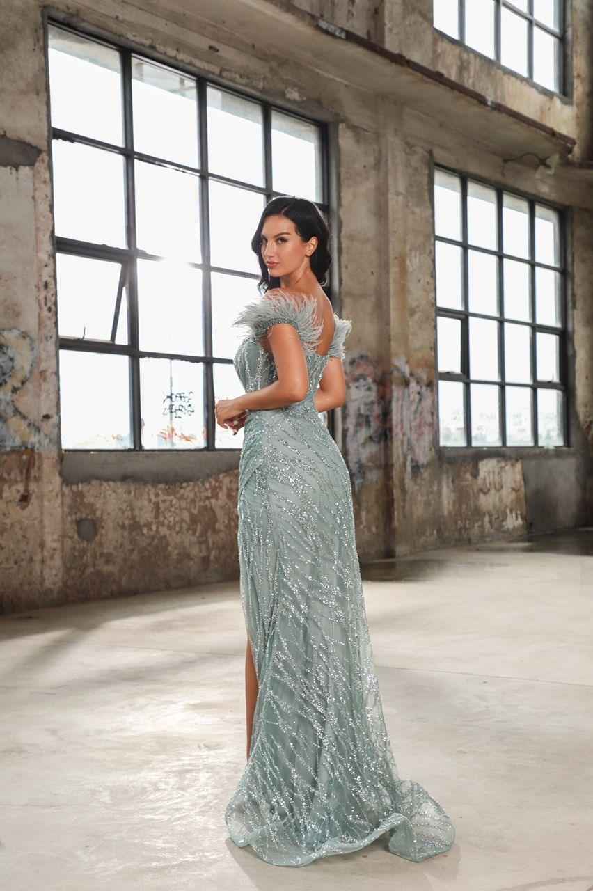 BETTY GOWN