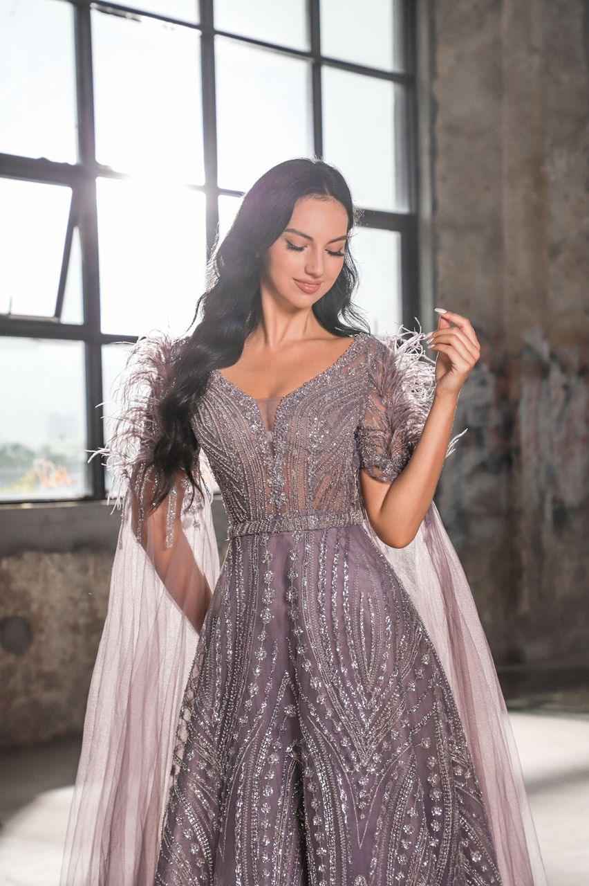 ANNA GOWN