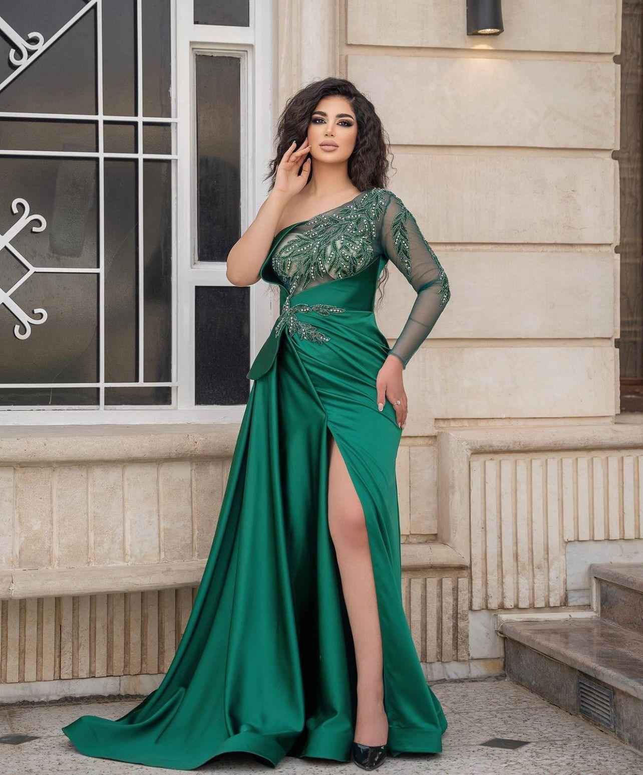 ALANA GOWN