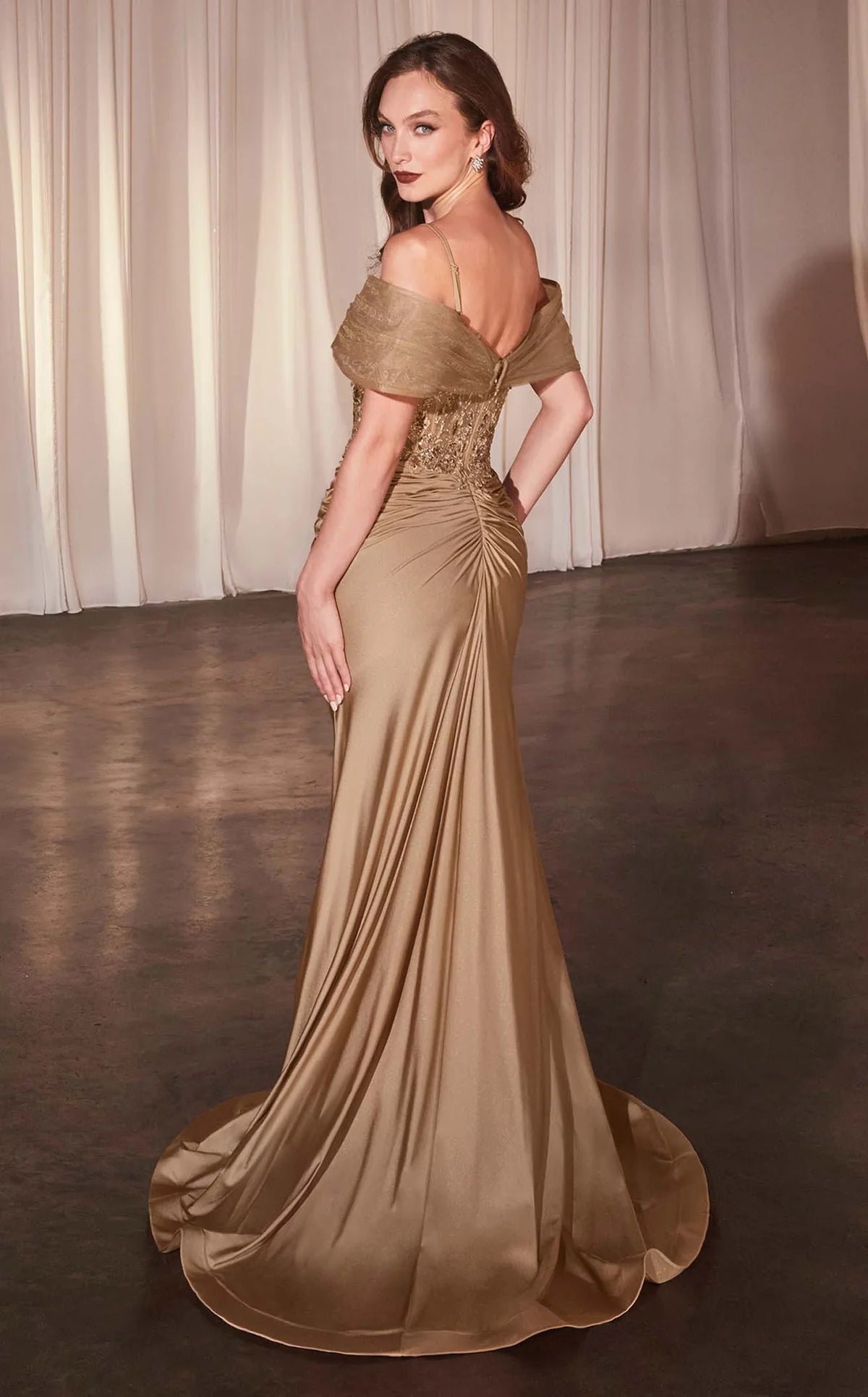 GOLDA GOWN