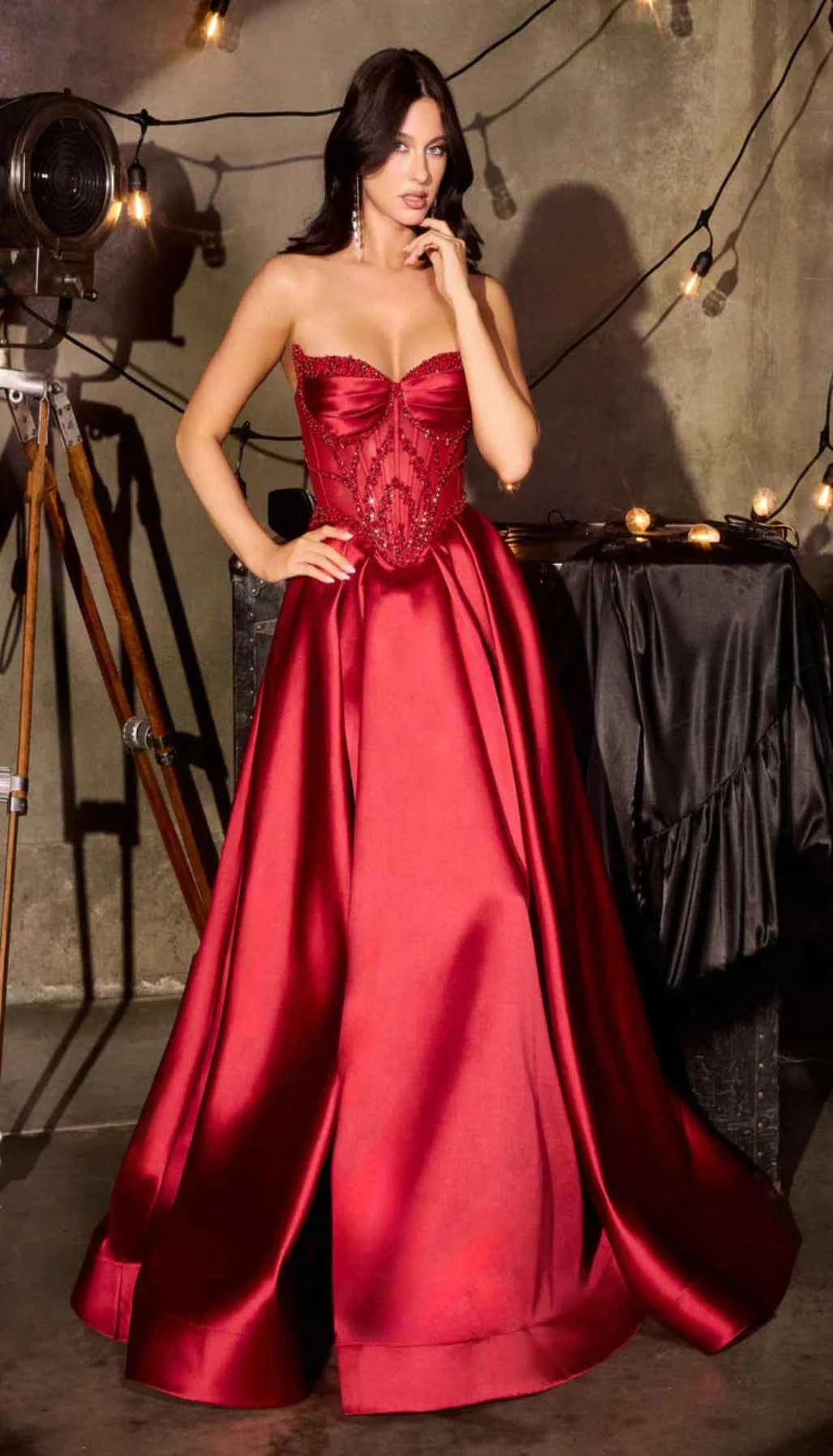 MIROLA GOWN