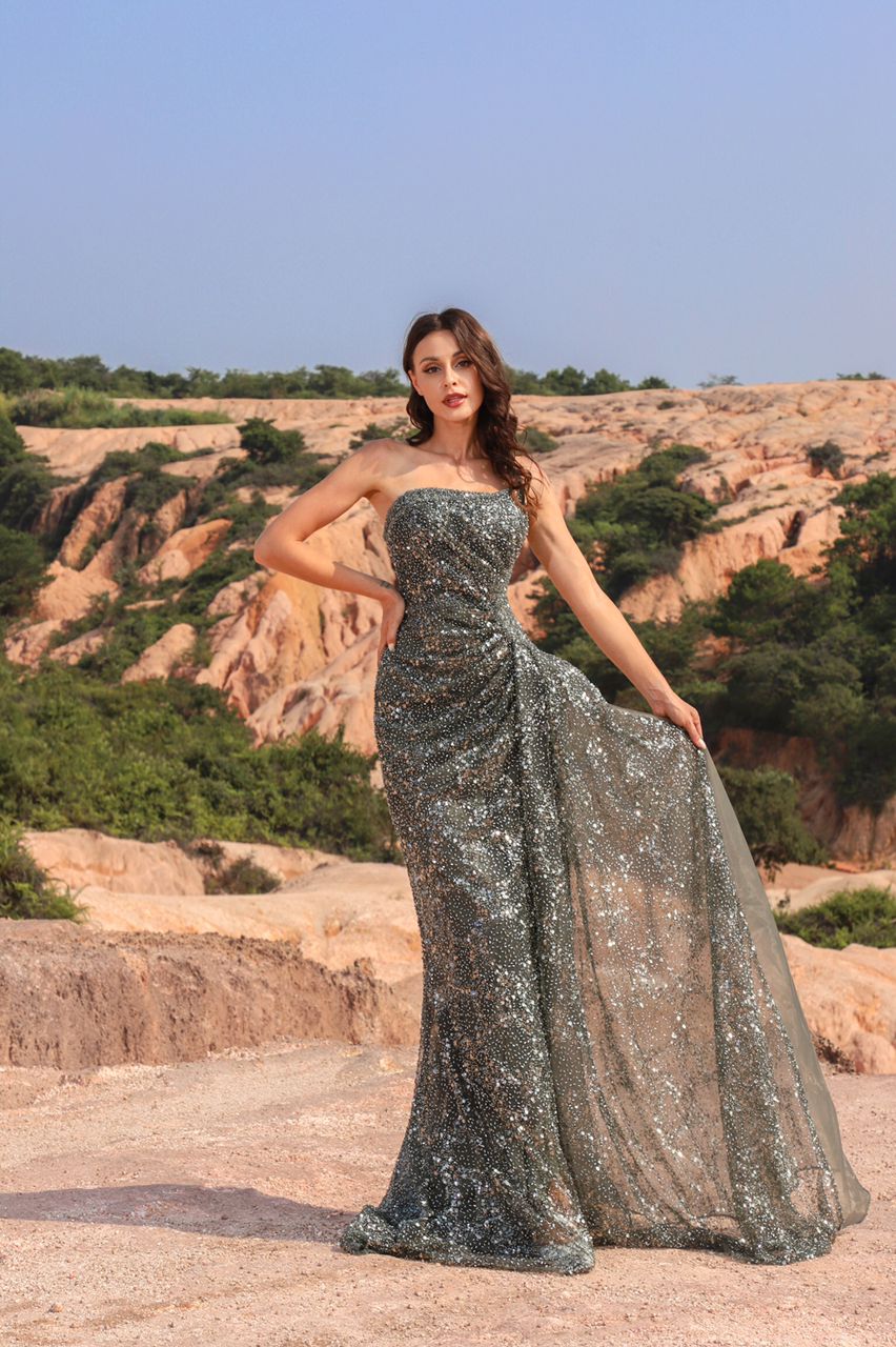 STELLA GOWN – Red Carpet Boutique