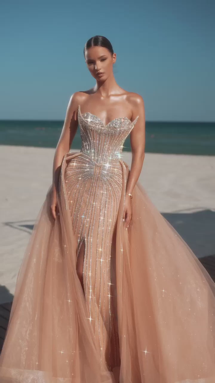 JAX GOWN